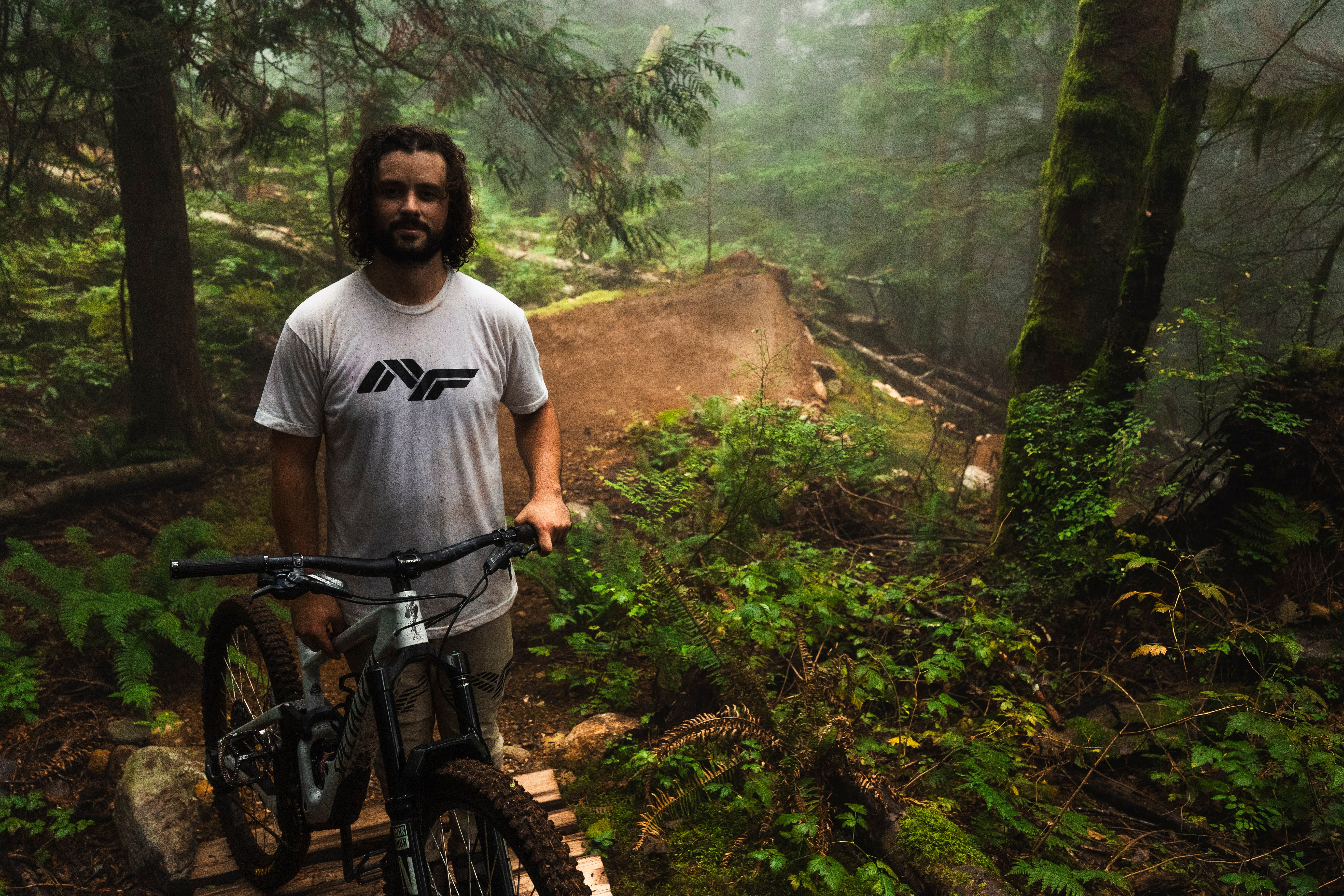 Video: Isaac Mcbain's Solo Build in 'Can O' Worms'