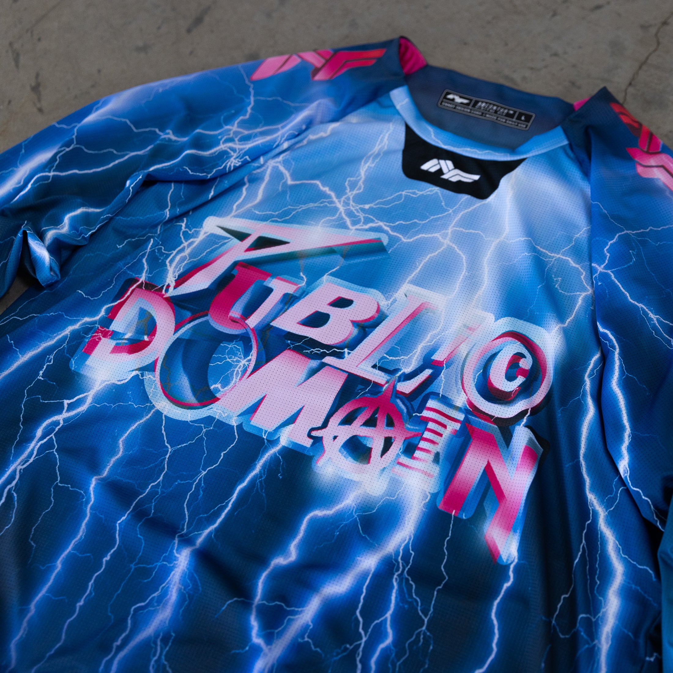 Quikstrike No. 71 - ℙubli©domaiℕ ✖ הƒ